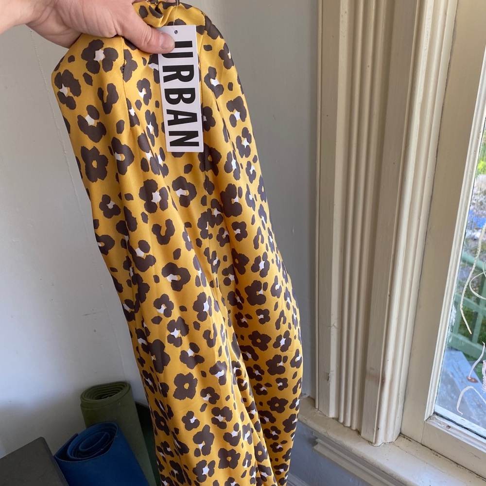 Leopard Print Two Piece Set Nwt - image 3